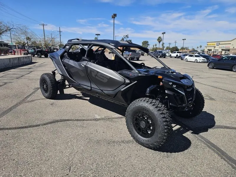 2026 Can-Am Maverick R Max X RS