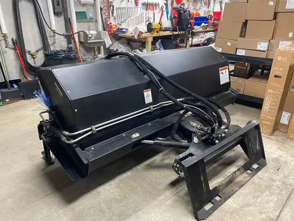 2019 Erskine broom
