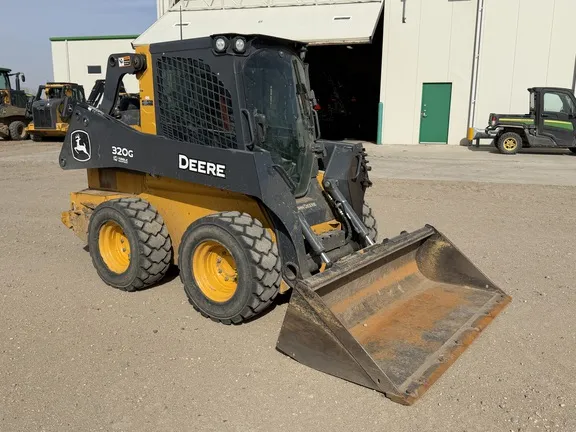 2024 John Deere 320G