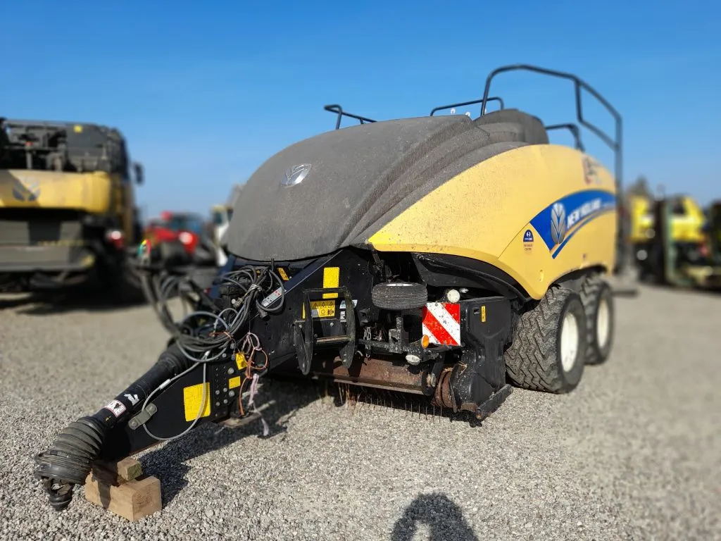 2017 New Holland BB1290+