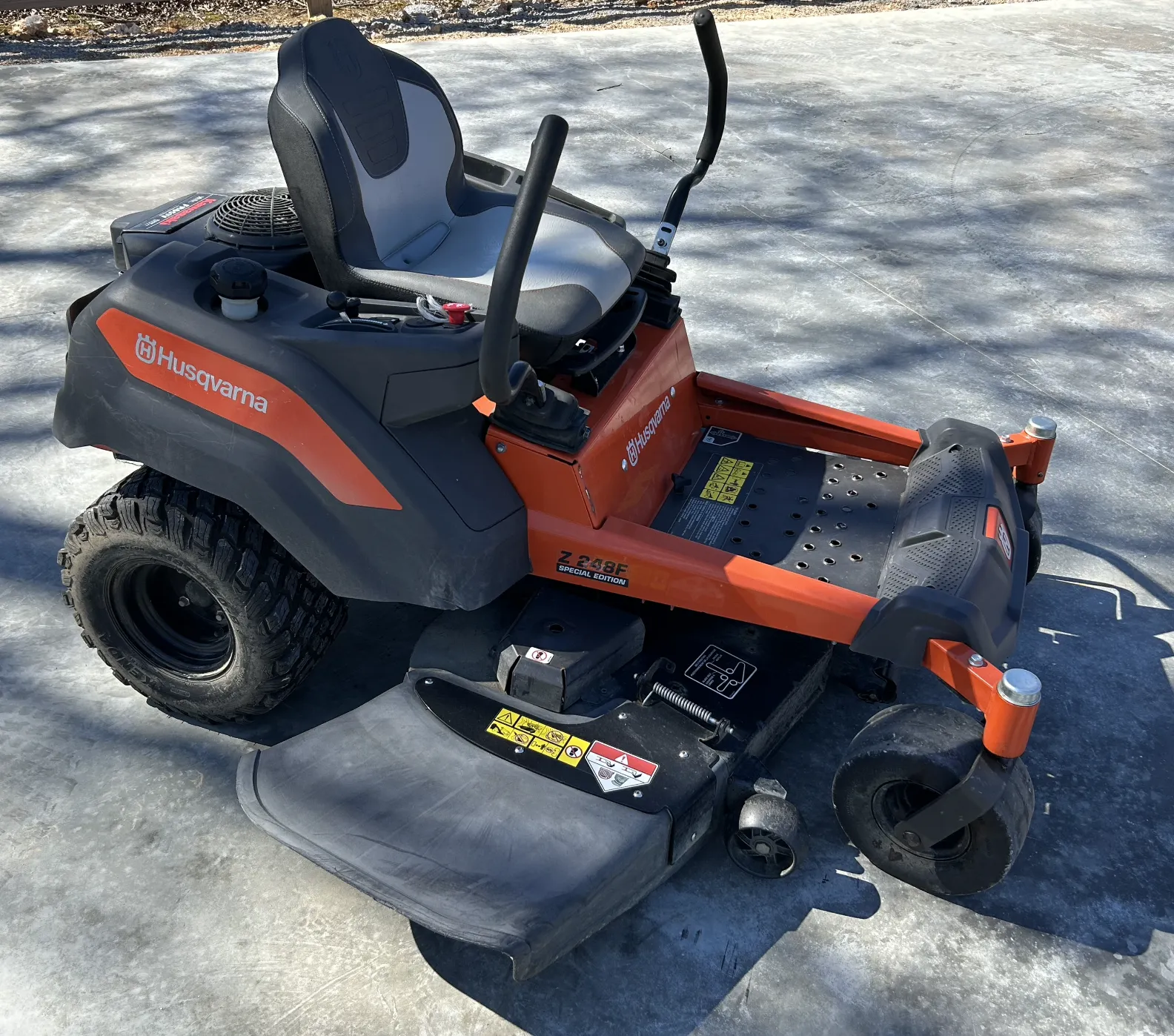 2023 Husqvarna Z248F Premium Special Edition (967 84 48-02)