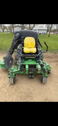 2017 John Deere Z930M