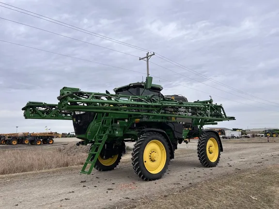 2023 John Deere 412R