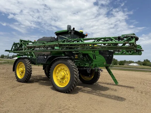 2019 John Deere R4045