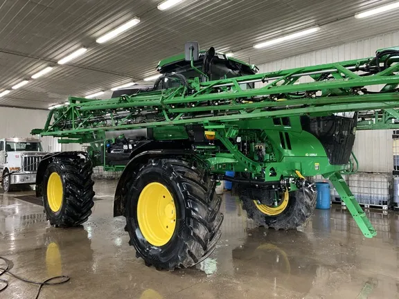 2024 John Deere 412R