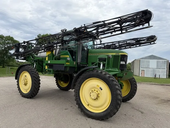 2003 John Deere 4710