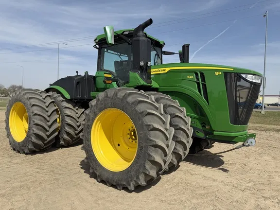 2024 John Deere 9R 640