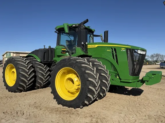 2023 John Deere 9R 640