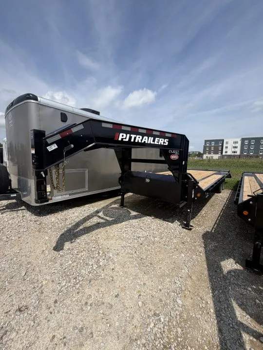 2027 PJ Trailers LQ252