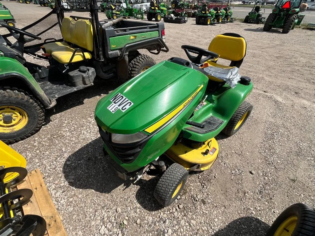 2014 John Deere X304