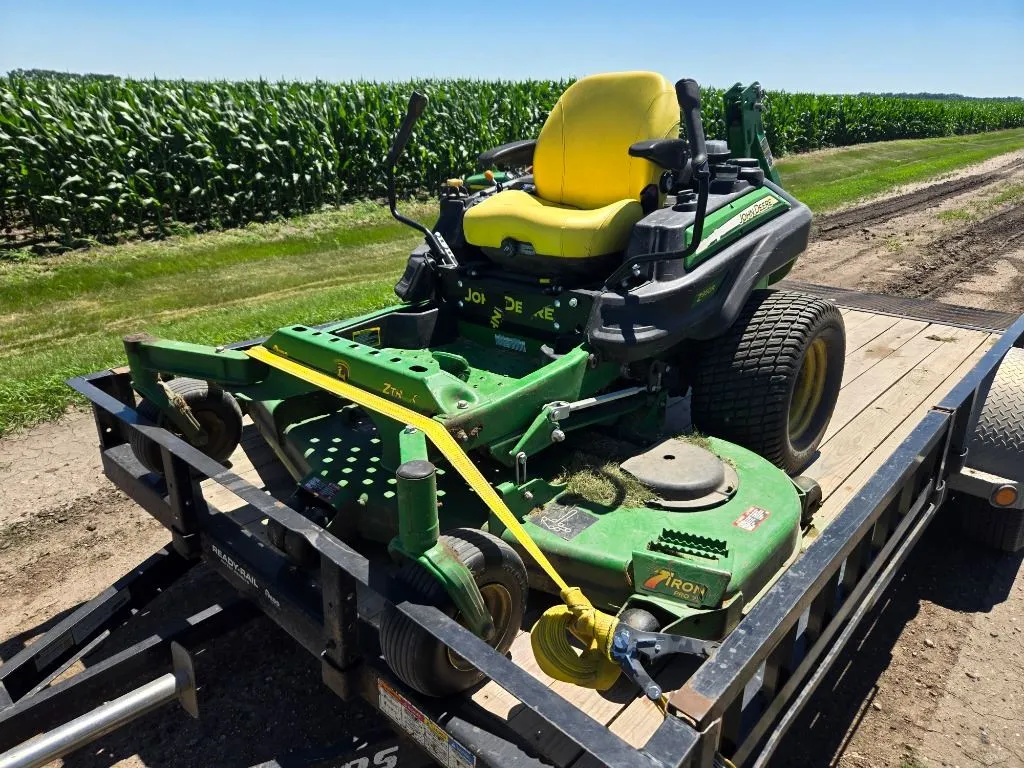 2017 John Deere Z950R