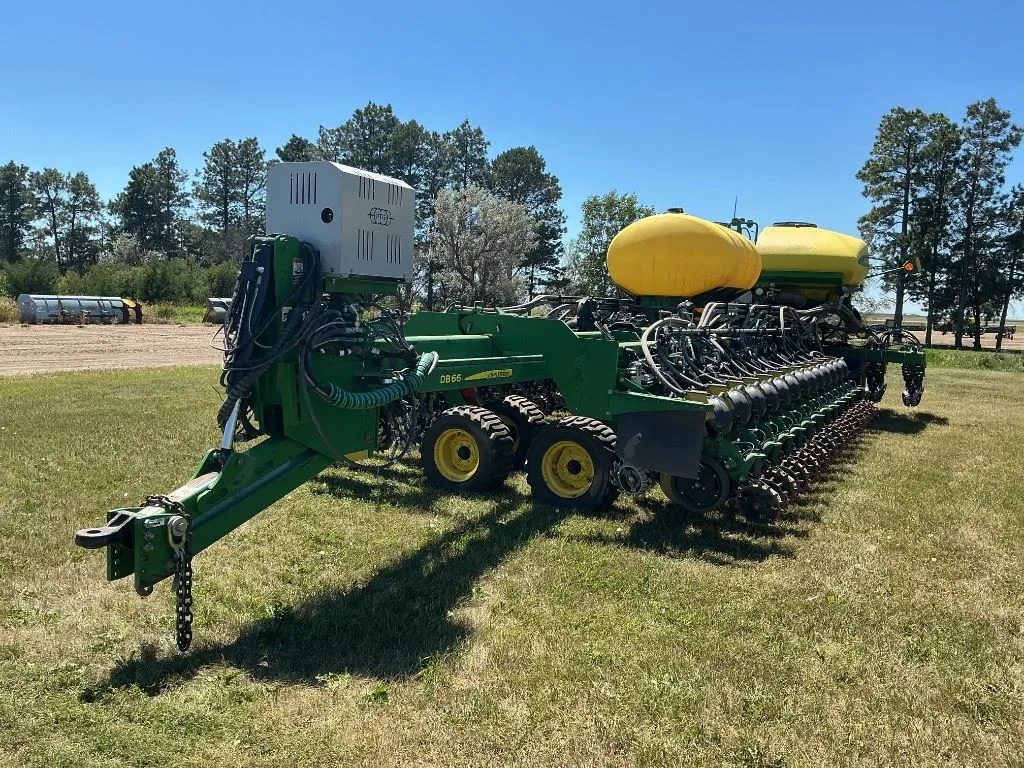 2021 John Deere DB66