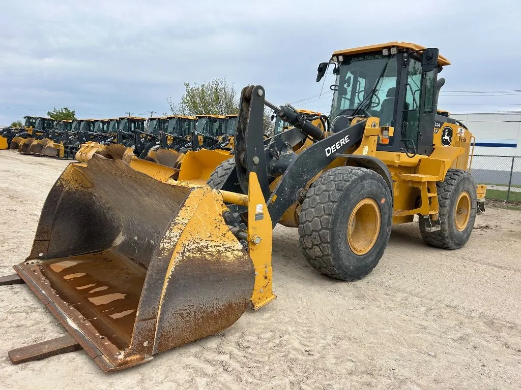 2022 John Deere 624P