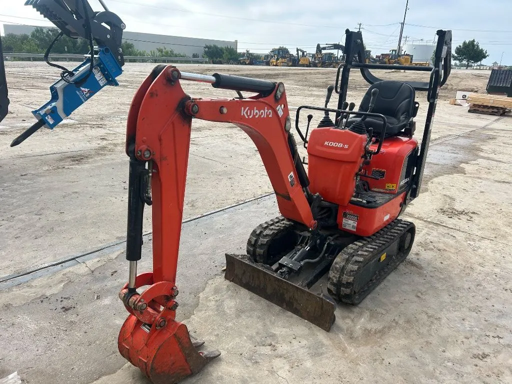 2023 Kubota K008-5