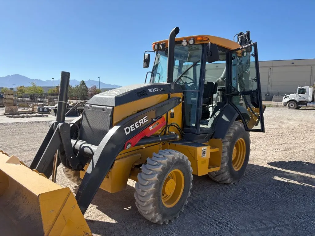 2024 John Deere 320P