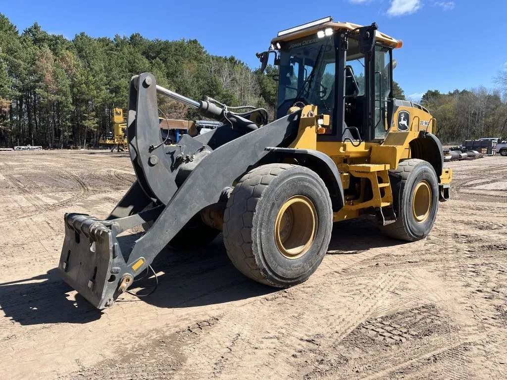 2024 John Deere 624P