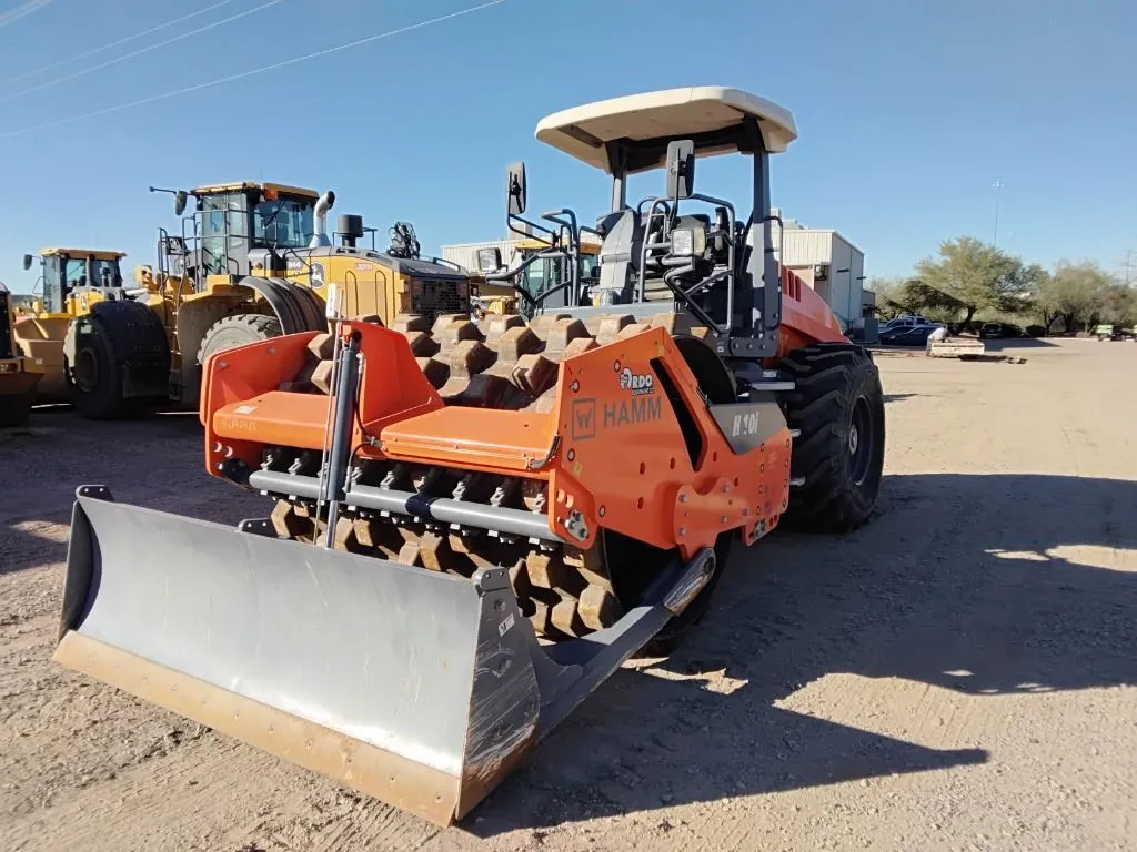 2022 HAMM H10IPB