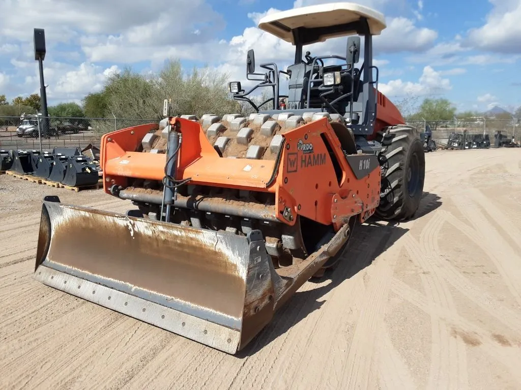 2021 HAMM H10IPB
