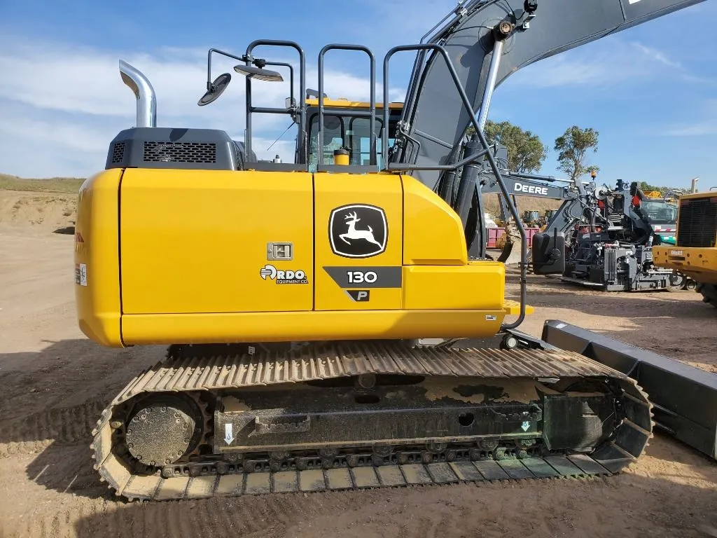 2023 John Deere 130P