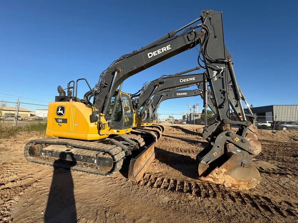 2023 John Deere 135P