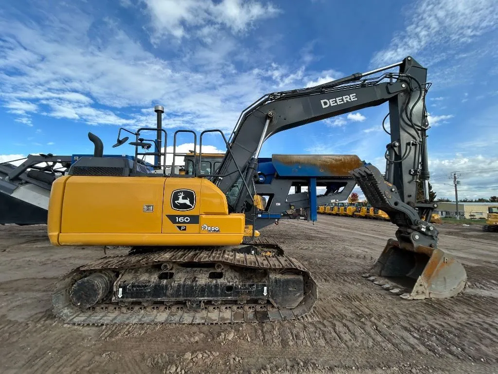 2024 John Deere 160P
