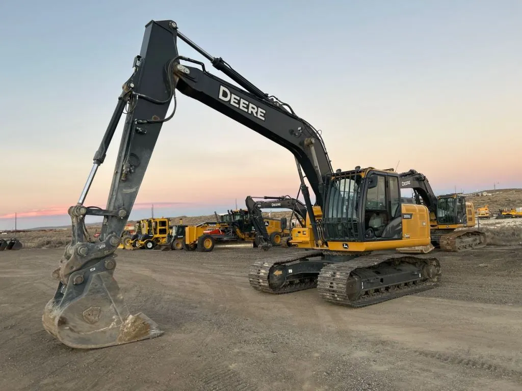 2021 John Deere 200G