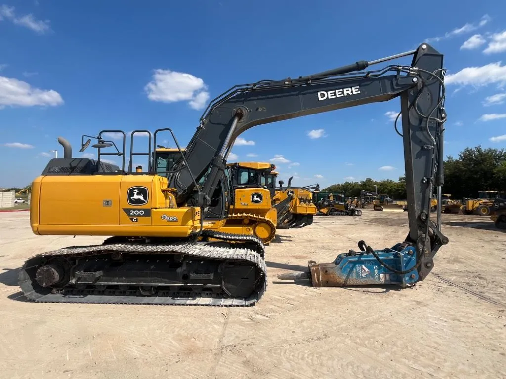 2024 John Deere 200G