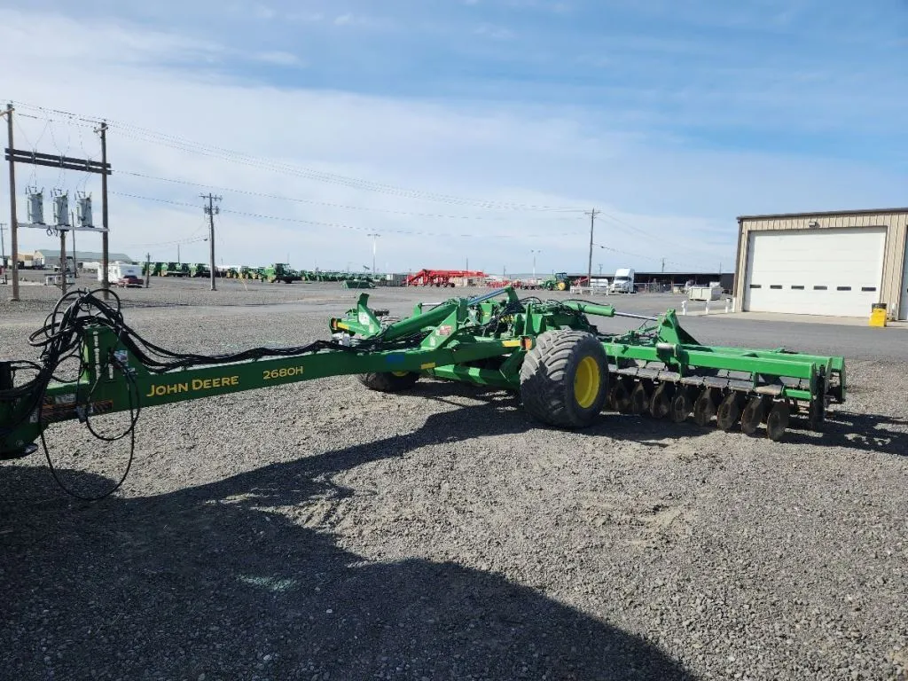 2024 John Deere 2680H
