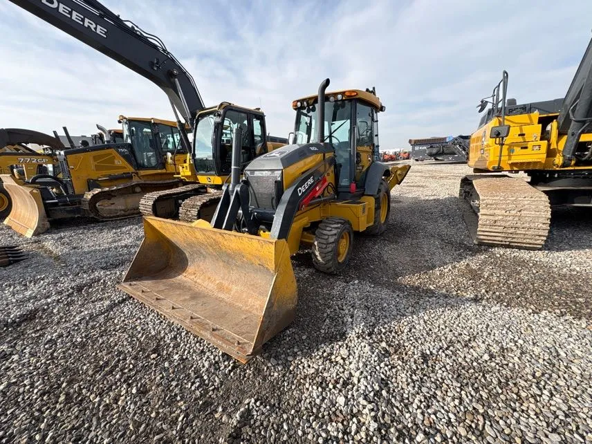 2023 John Deere 310L