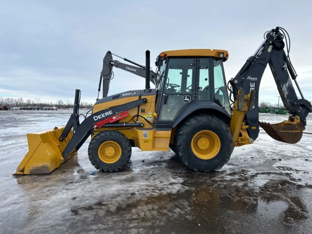 2024 John Deere 320P