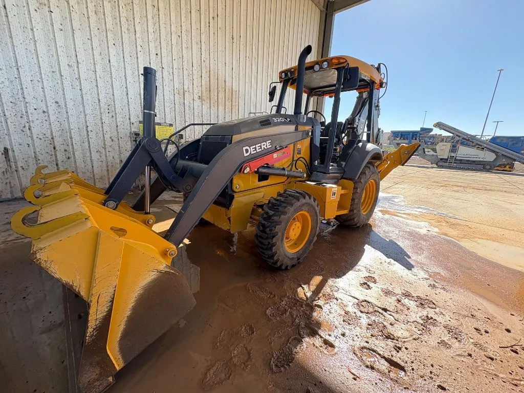 2023 John Deere 320P