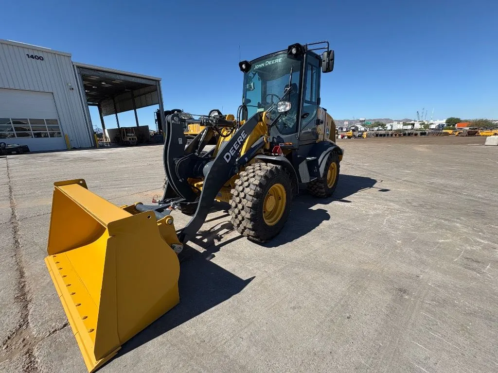 2024 John Deere 324P