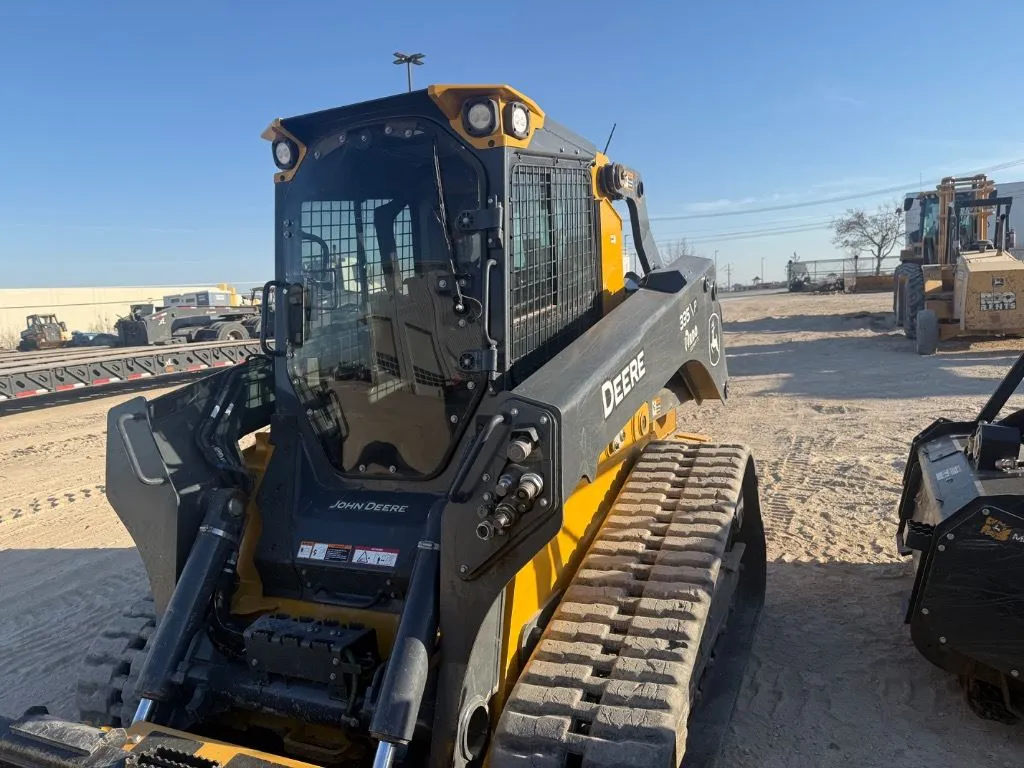 2025 John Deere 335P