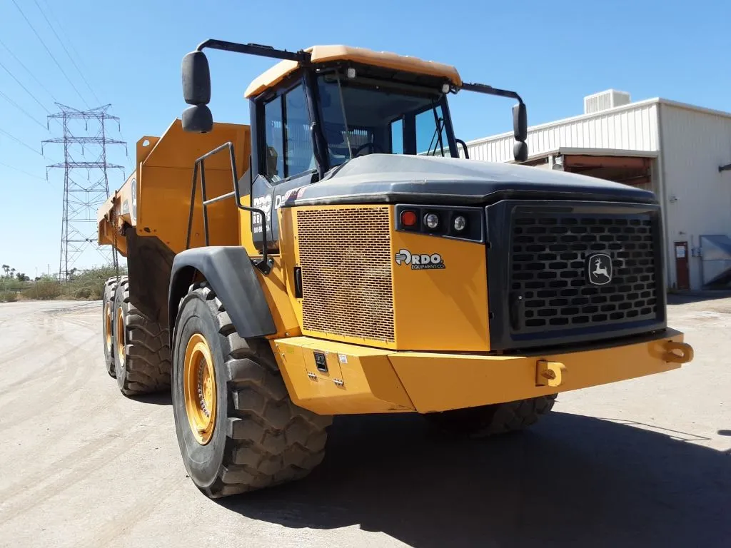 2022 John Deere 410E-II