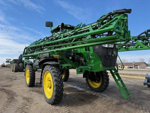 2025 John Deere 410R