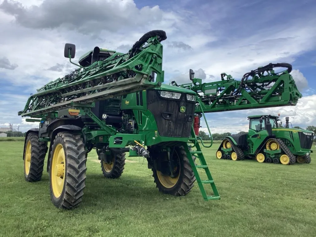 2024 John Deere 412R