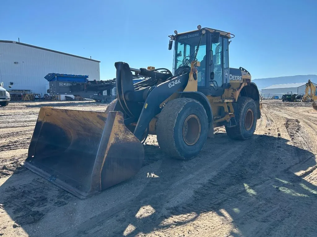 2009 John Deere 624K