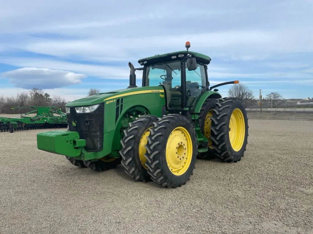 2015 John Deere 8345R