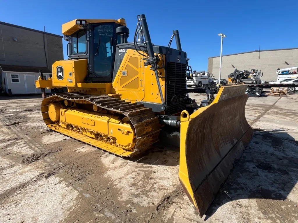 2024 John Deere 850L