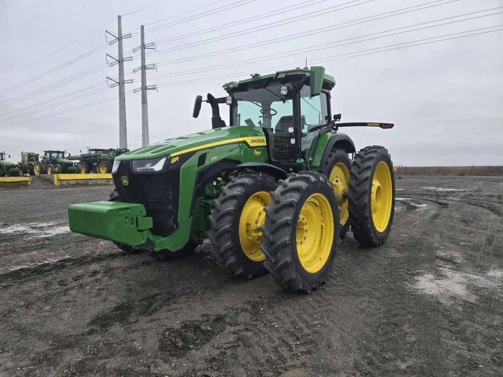 2023 John Deere 8R 370