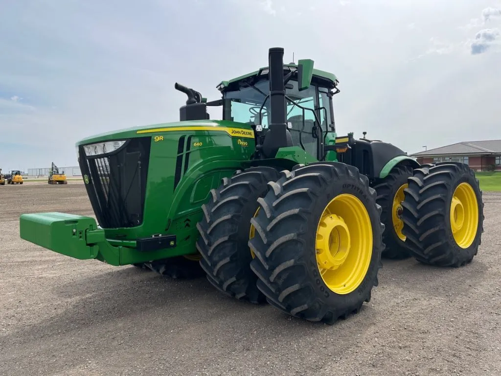 2024 John Deere 9R 640