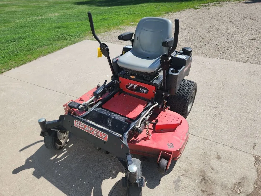 2011 Miscellaneous ZT 52HD