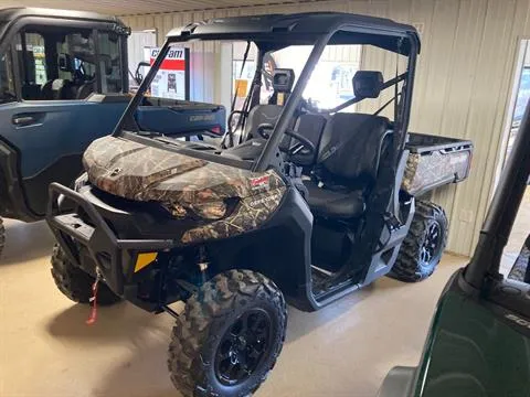 Can-Am Defender XT HD9