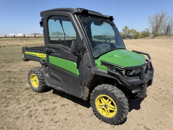 2023 John Deere XUV 835M