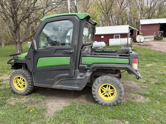 2021 John Deere XUV 835R
