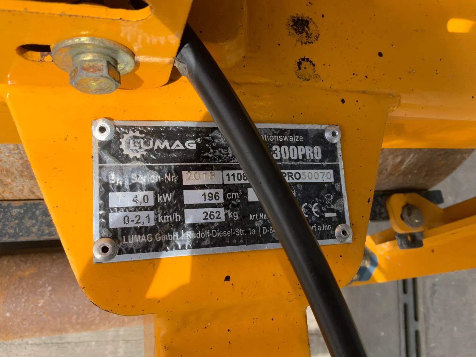 Lumag VW300 Pro Single Drum Roller (ST26989)