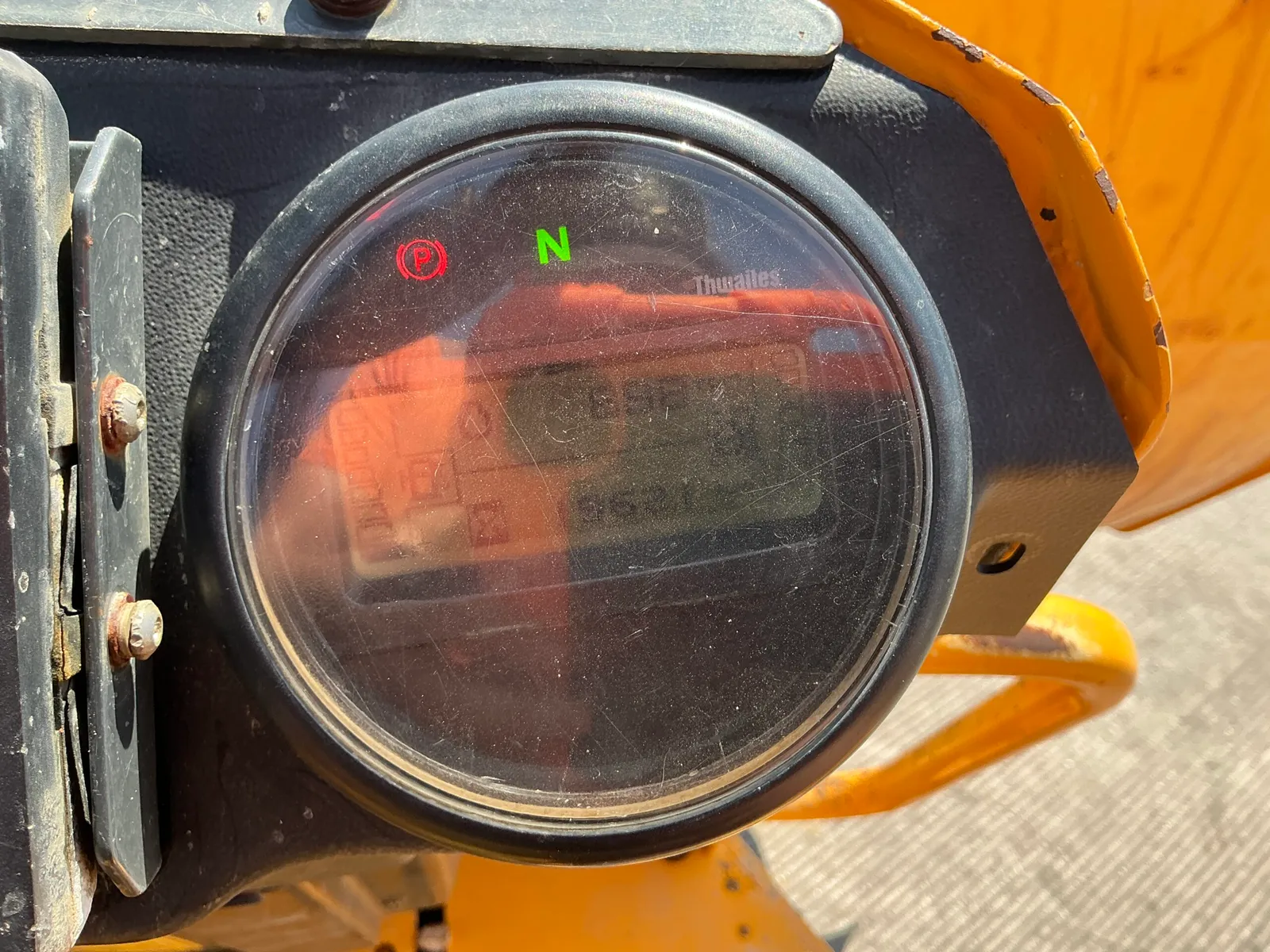 Thwaites 9 Tonne Straight Tip Dumper (ST27112)