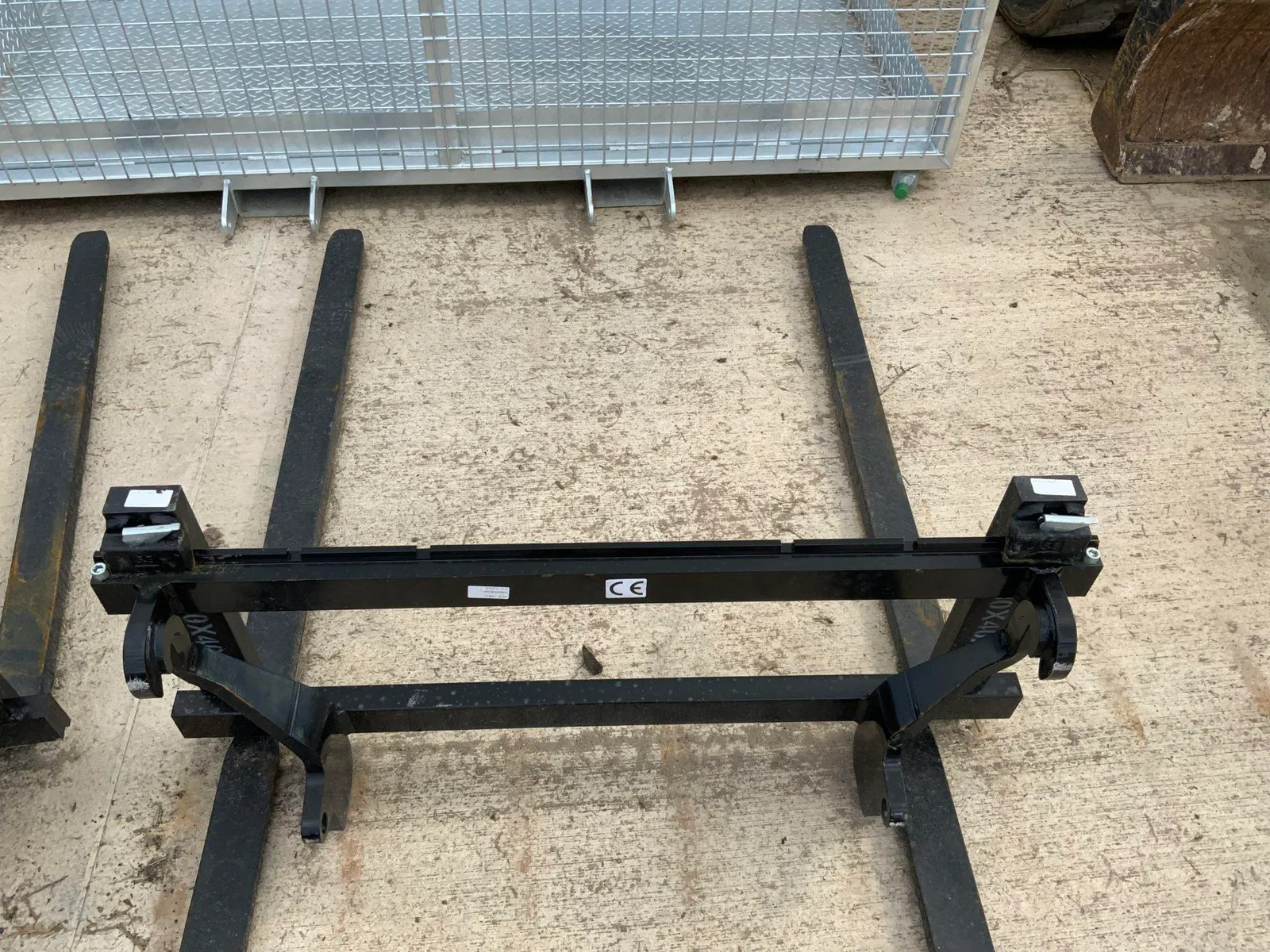 New / Unused Euro Pallet Forks