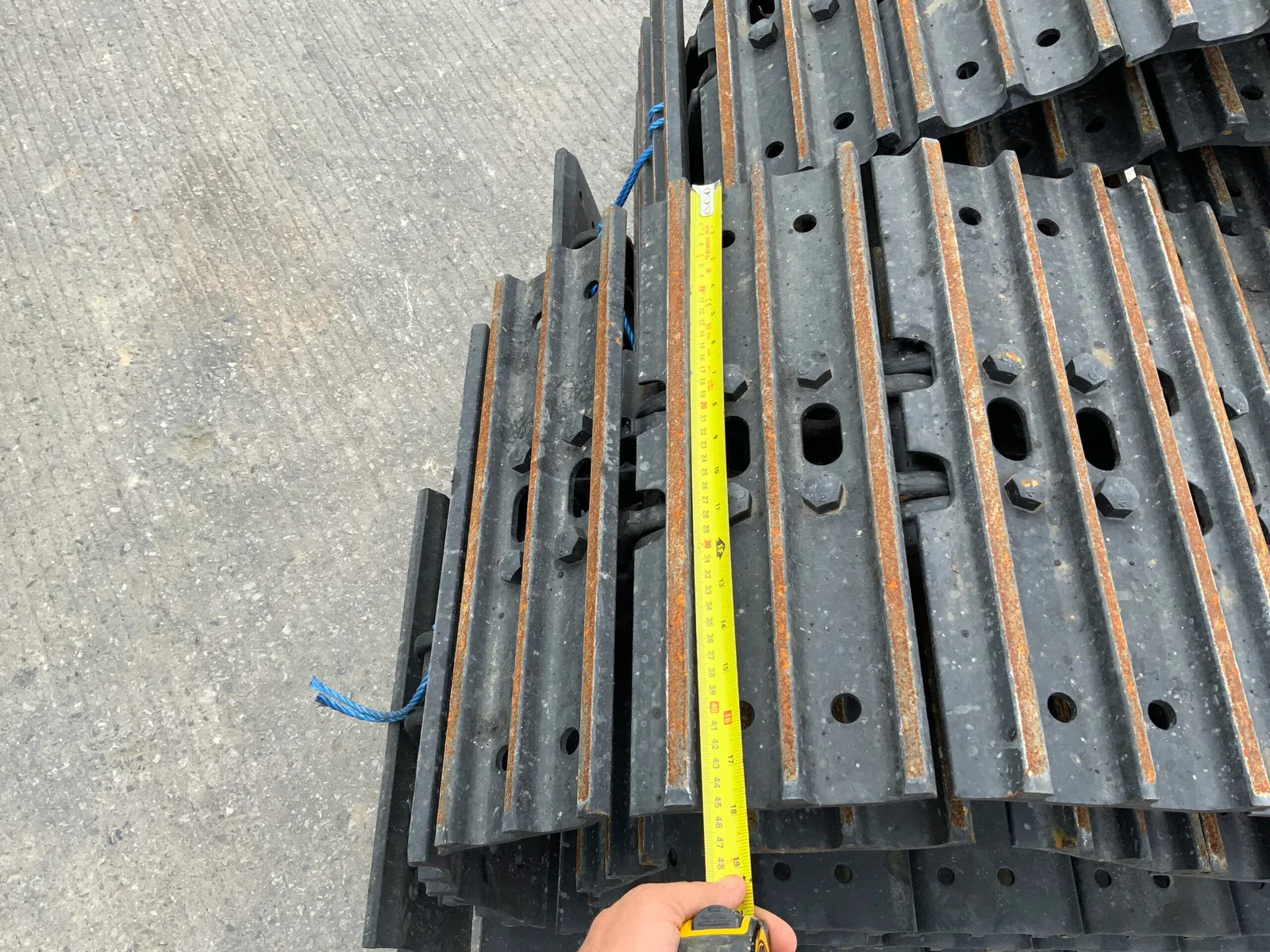 Takeuchi TB290 Steel Tracks - Unused
