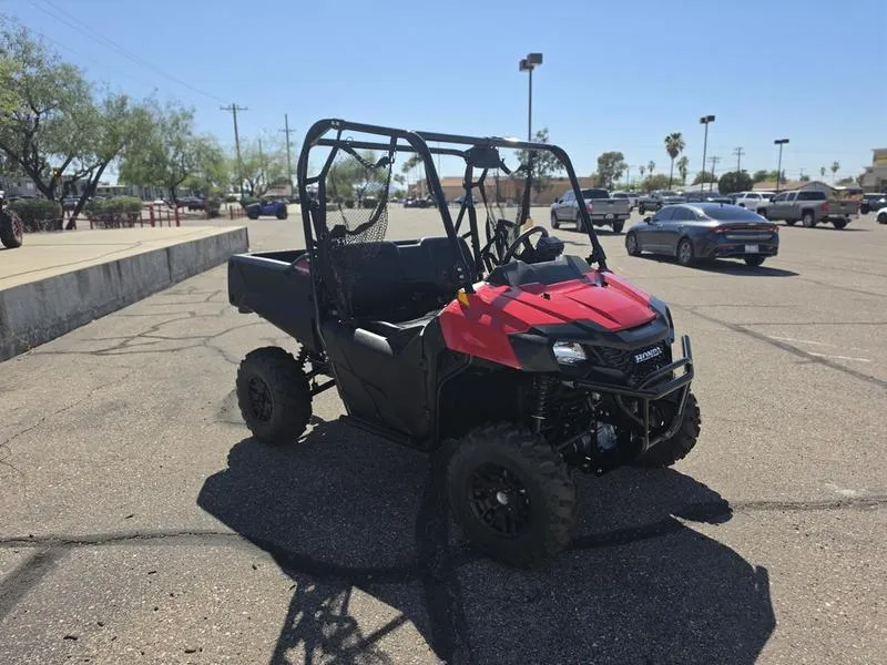 2026 Honda Pioneer 700 Deluxe